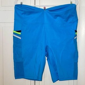 Fabletics Aqua Bike Shorts XXL